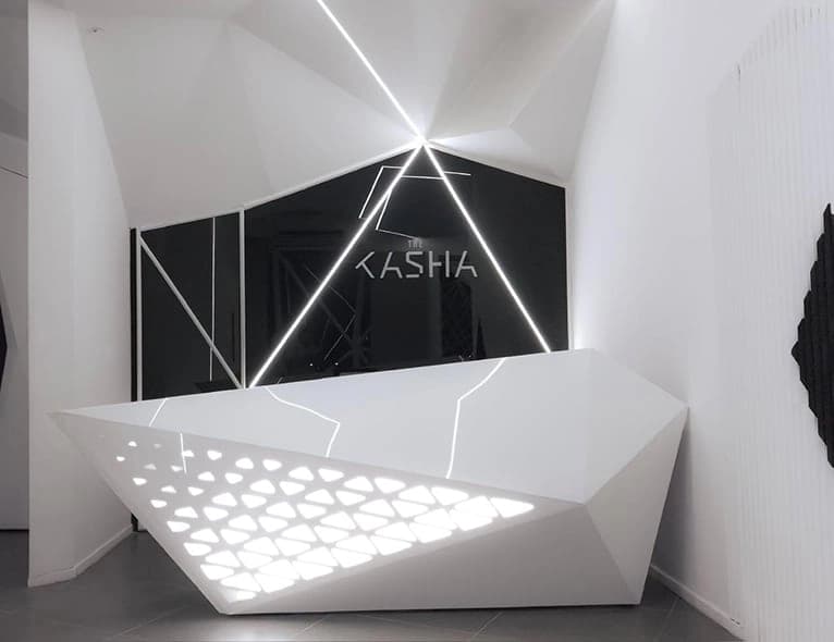 The Kasha Desk